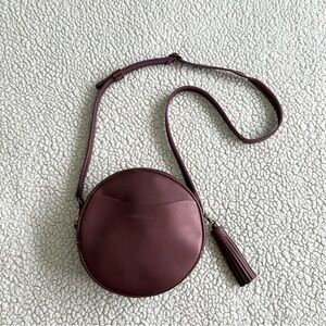 NWOT Portland Leather Circle Crossbody
